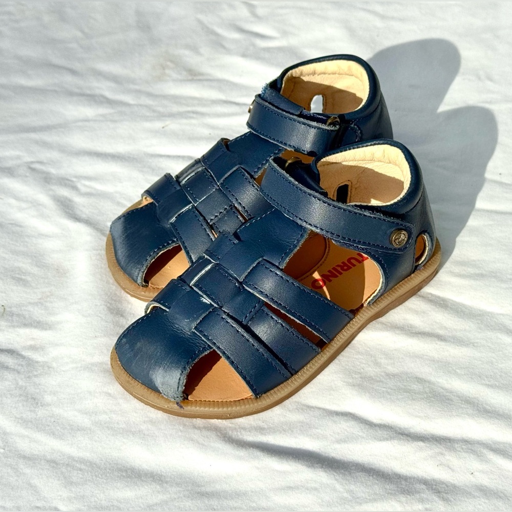 Naturino Navy Blue Leather Fisherman Sandals for Kids size 7